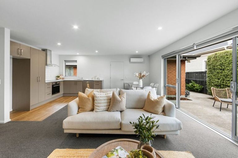 Photo of property in 2/395 Armagh Street, Linwood, Christchurch, 8011