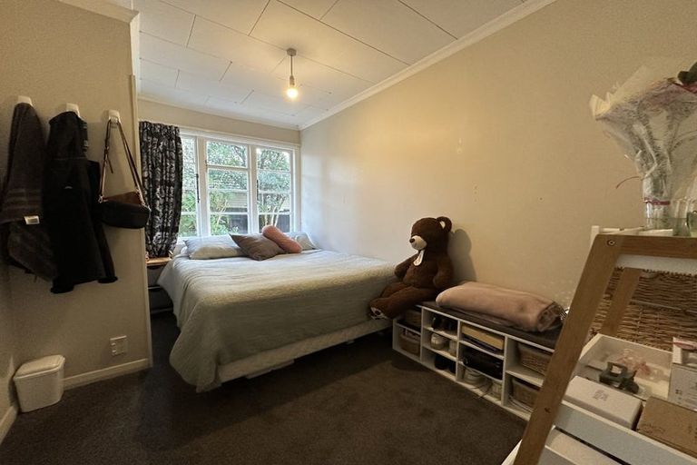 Photo of property in 43 Kirkwood Avenue, Upper Riccarton, Christchurch, 8041