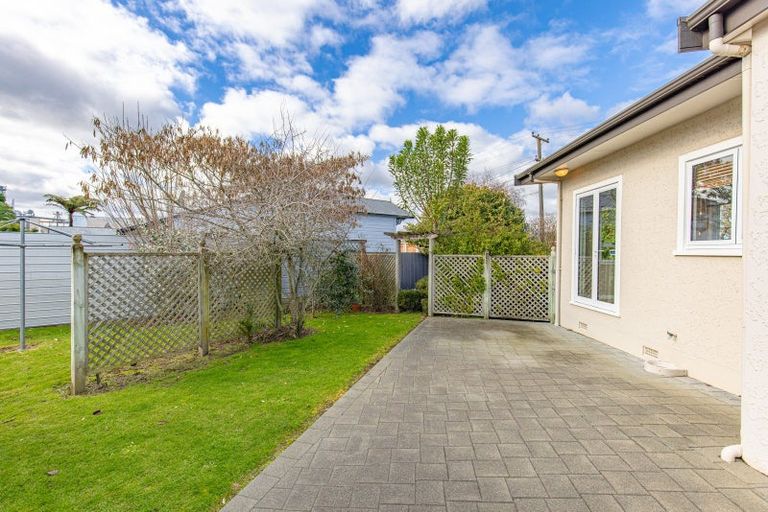 Photo of property in 1 Kelvin Street, Aramoho, Whanganui, 4500