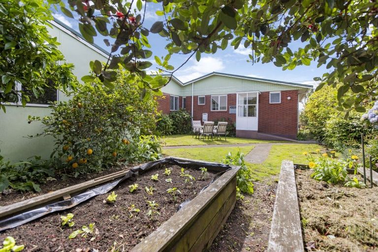 Photo of property in 9 Severn Place, Spotswood, New Plymouth, 4310