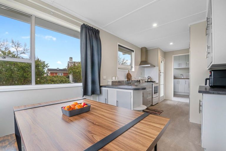 Photo of property in 52 Pandora Avenue, Sunnybrook, Rotorua, 3015