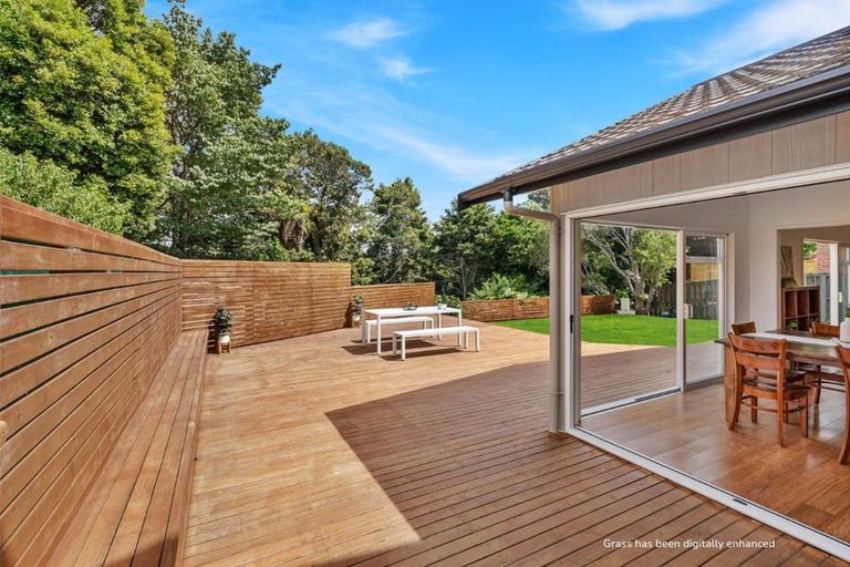 Photo of property in 33 Kotare Crescent, Maunu, Whangarei, 0110