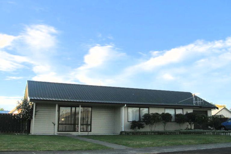 Photo of property in 2 Railey Place, Greenmeadows, Napier, 4112