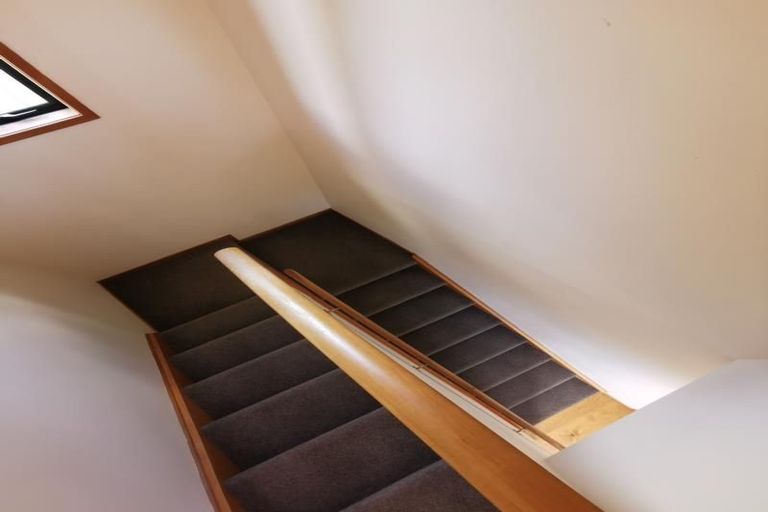 Photo of property in 3 Kimberly Grove, Greenhithe, Auckland, 0632