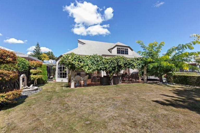 Photo of property in 16 Willow Grove, Morrinsville, 3300