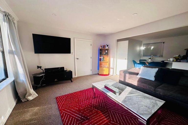 Photo of property in 368 Linwood Avenue, Bromley, Christchurch, 8062