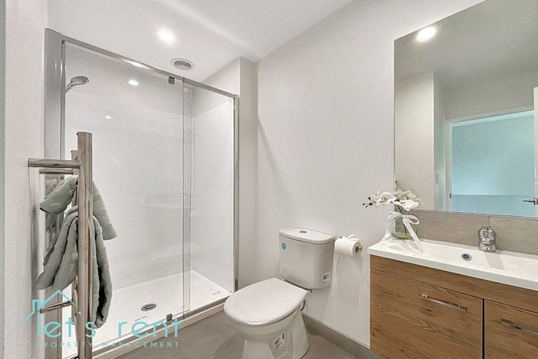 Photo of property in 61 Tima Lane, Mangere Bridge, Auckland, 2022