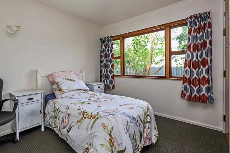 Photo of property in 38 Oldham Avenue, Onekawa, Napier, 4110