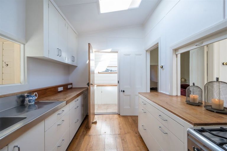 Photo of property in 40 View Mount, Stoke, Nelson, 7011