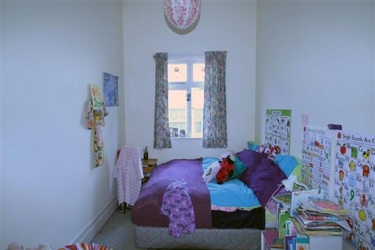 Photo of property in 2/31 Tahi Street, Miramar, Wellington, 6022