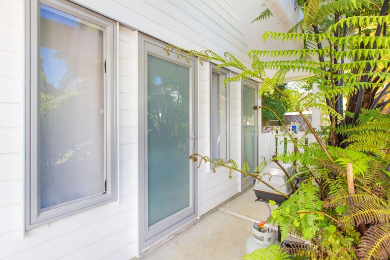 Photo of property in 42a Wallis Street, Raglan, 3225
