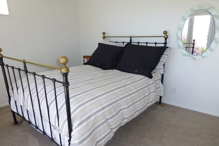 Photo of property in 10 Claude Road, Stanmore Bay, Whangaparaoa, 0932