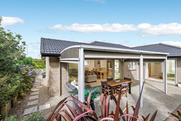 Photo of property in 7 Laly Haddon Place, Matakana, Warkworth, 0985