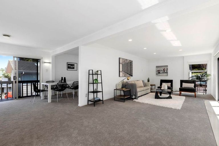 Photo of property in 5 Freya Place, Torbay, Auckland, 0630