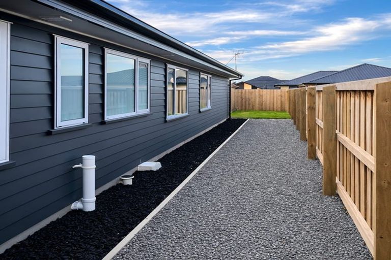 Photo of property in 23 Cousins Street, Woodend, 7610