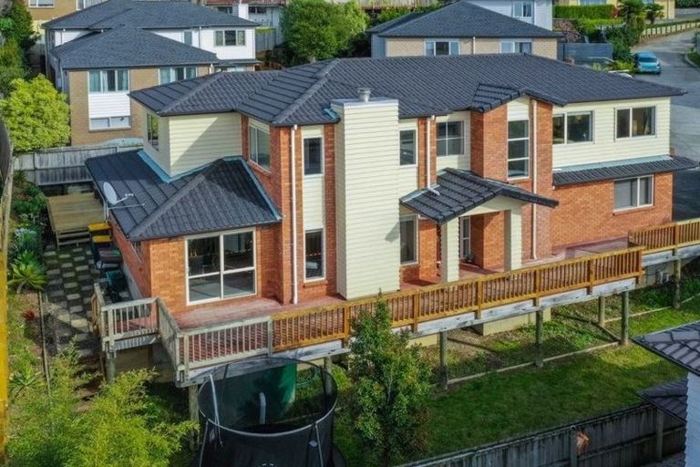 Photo of property in 30c Schnapper Rock Road, Schnapper Rock, Auckland, 0632