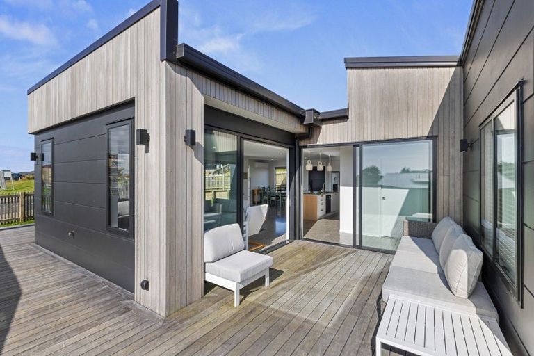 Photo of property in 4 Omahina Street, Raglan, 3225