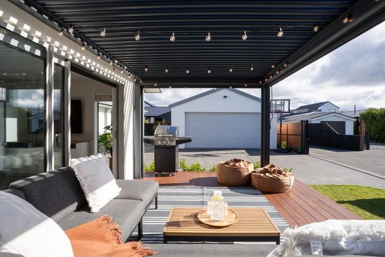 Photo of property in 347 Burwood Road, Burwood, Christchurch, 8083