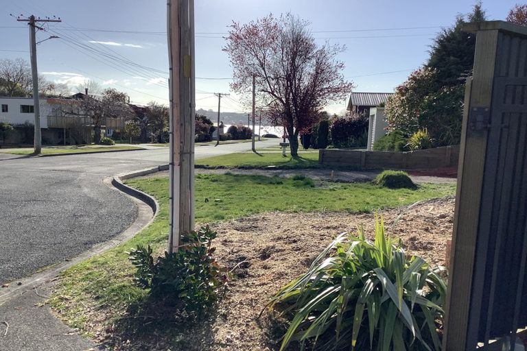 Photo of property in 9 Kowhai Road, Rainbow Point, Taupo, 3330