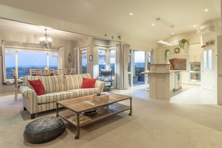 Photo of property in 15 Lynley Park Drive, Omokoroa, 3114