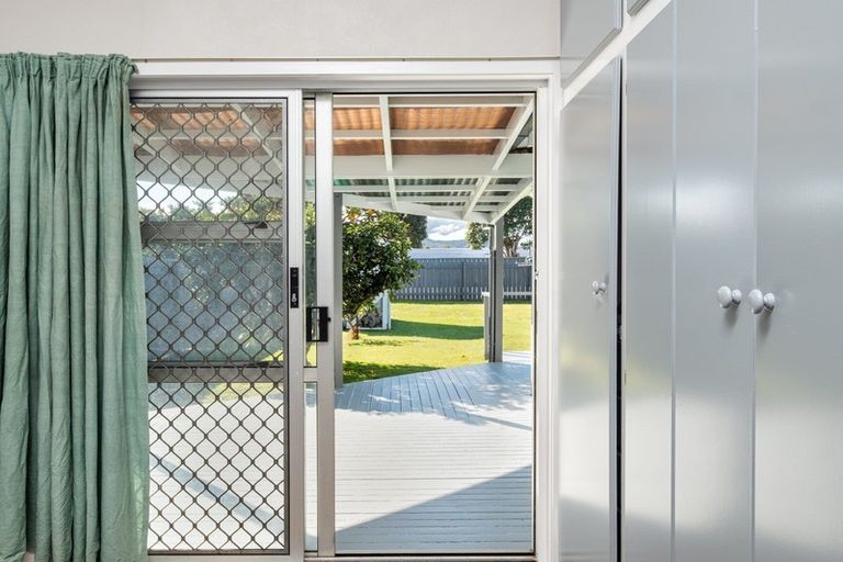 Photo of property in 247 Kahutia Street, Gisborne, 4010