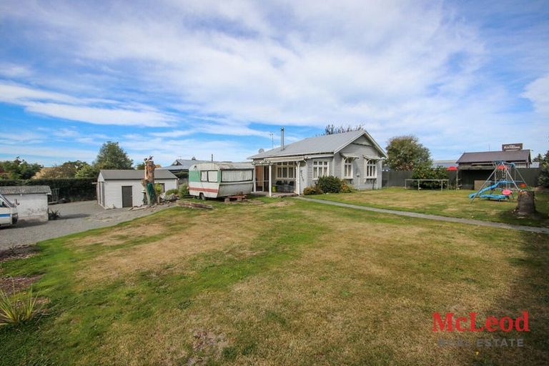 Photo of property in 15 Bridge Street, Rakaia, 7710