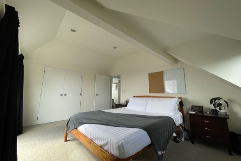 Photo of property in 2/18 Verbena Road, Birkdale, Auckland, 0626