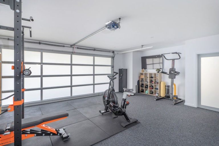 Photo of property in 8 Awatea Drive, Whitianga, 3510