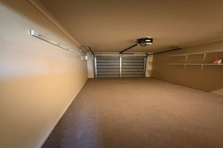 Photo of property in Henry Russell Estate, 22/36 Belgrove Drive, Waipukurau, 4200