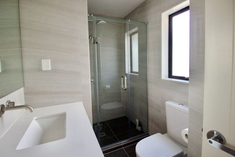 Photo of property in 15 Longshore Drive, Long Bay, Auckland, 0630