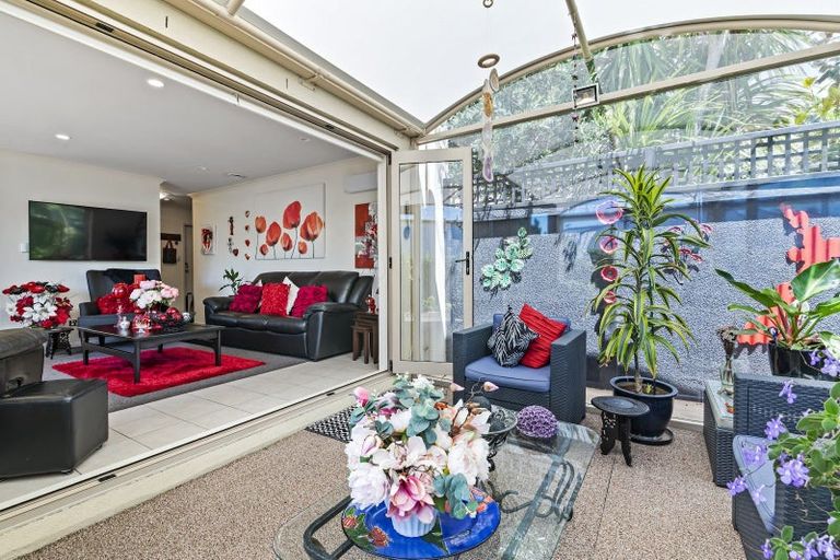 Photo of property in 46 Millennial Way, Orewa, 0931