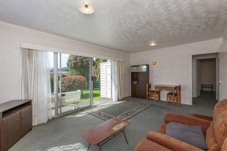 Photo of property in 170 Arawhata Road, Paraparaumu, 5032