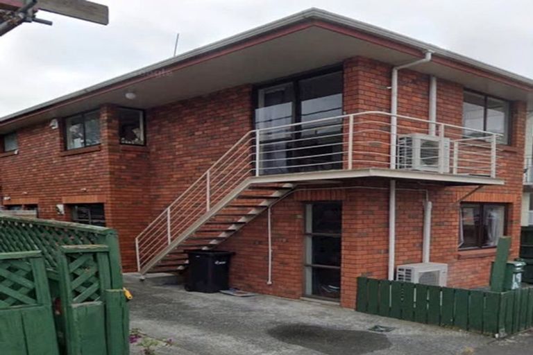 Photo of property in 19 Titan Street, North Dunedin, Dunedin, 9016