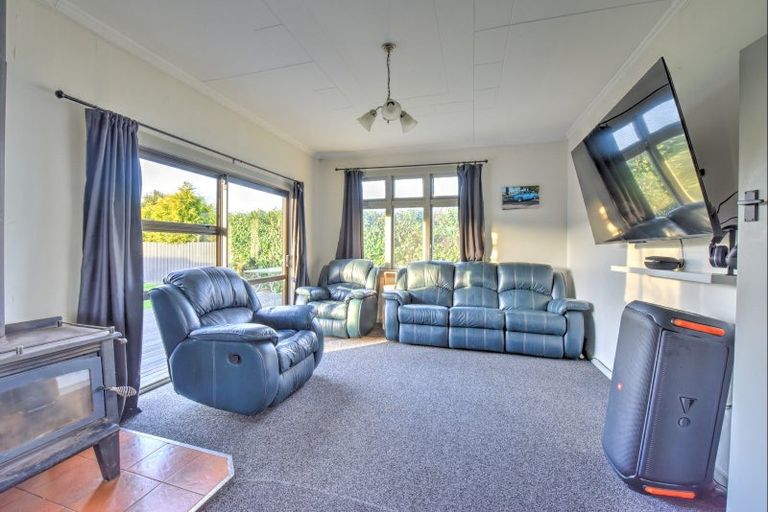 Photo of property in 15 Irving Street, Gore, 9710