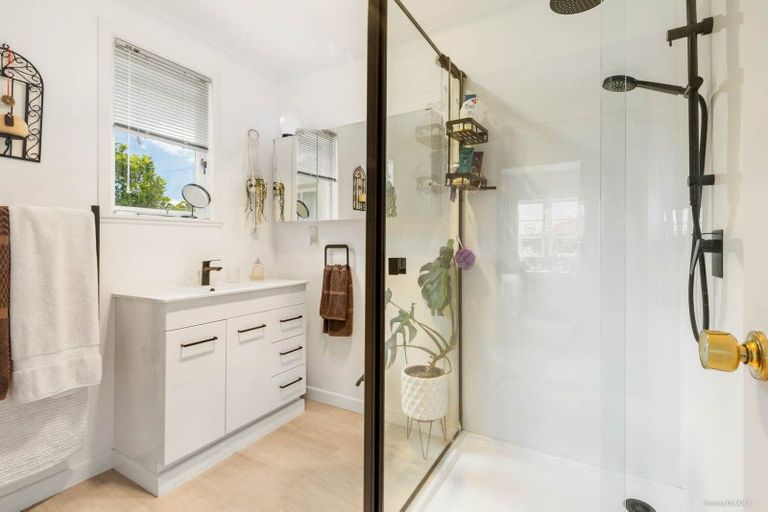 Photo of property in 19 Puriri Avenue, Kaiaua, Pokeno, 2473