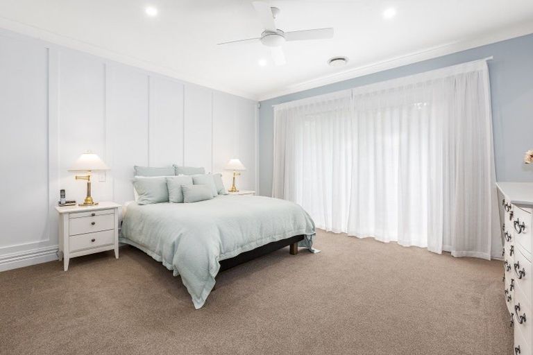 Photo of property in 35b Awanui Drive, Waikanae, 5036