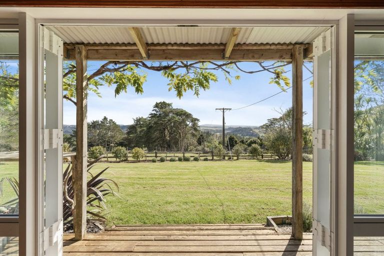 Photo of property in 74 Fishlock Road, Te Arai, Wellsford, 0974