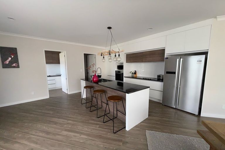 Photo of property in 13 Tawatawa Street, Long Bay, Auckland, 0630