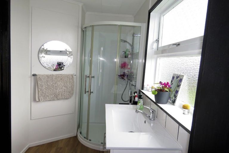 Photo of property in 121 Romilly Street, Westport, 7825