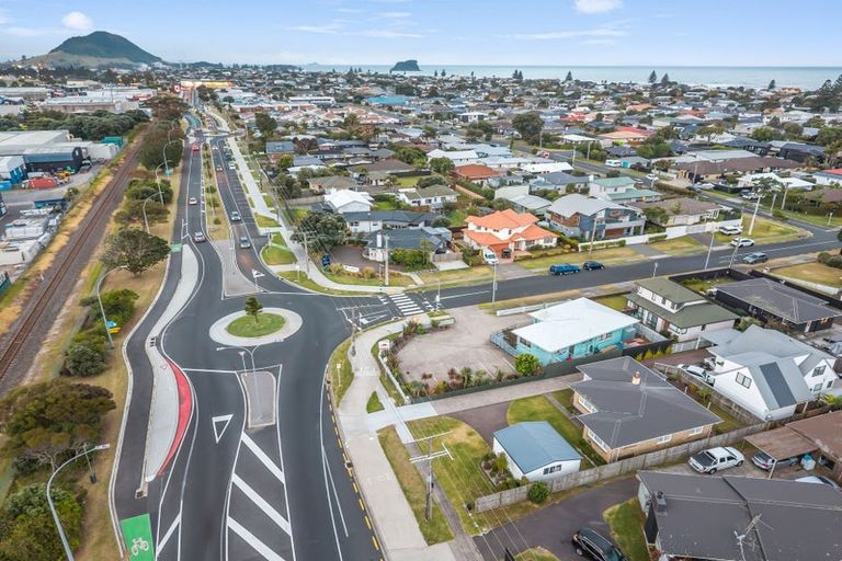 Photo of property in 563 Maunganui Road, Mount Maunganui, 3116