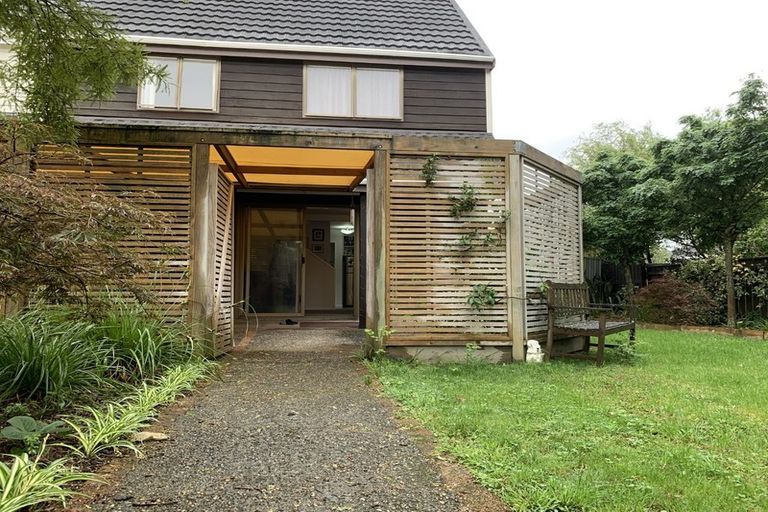 Photo of property in 4 Mchattie Lane, Clouston Park, Upper Hutt, 5018