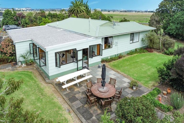 Photo of property in 76 Robertson Road, Ruawai, 0591