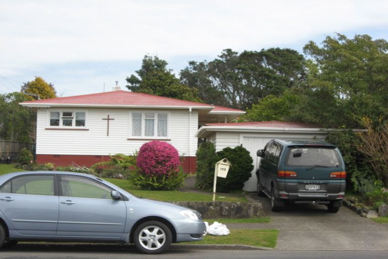 Photo of property in 122 Brooklands Road, Brooklands, New Plymouth, 4310