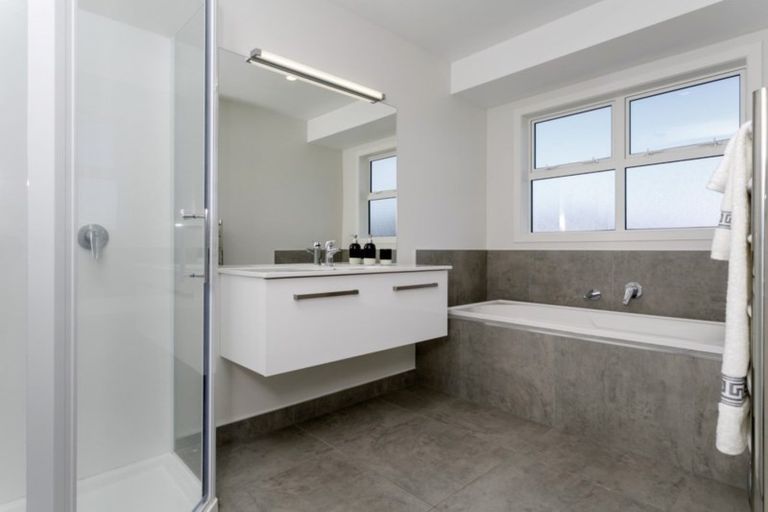 Photo of property in 39 Marabou Crescent, Nukuhau, Taupo, 3330