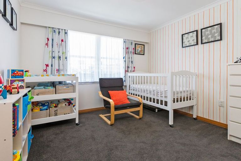 Photo of property in 7 Liverpool Street, Takaro, Palmerston North, 4412