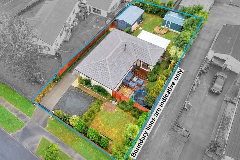 Photo of property in 9 Urlich Drive, Ranui, Auckland, 0612