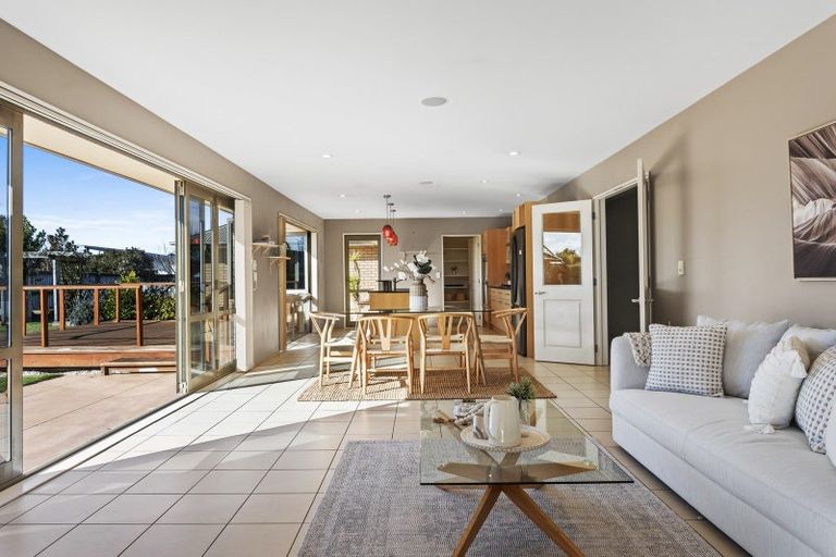 Photo of property in 2 Boulez Mews, Rolleston, 7614