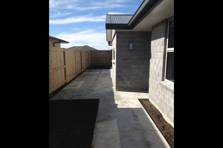 Photo of property in 9 Piata Street, Papamoa Beach, Papamoa, 3118