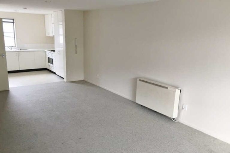 Photo of property in 8/86 Brockworth Place, Riccarton, Christchurch, 8011