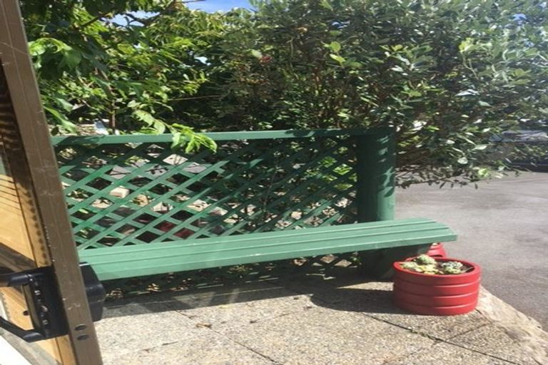 Photo of property in 10 Cluny Road, Plimmerton, Porirua, 5026